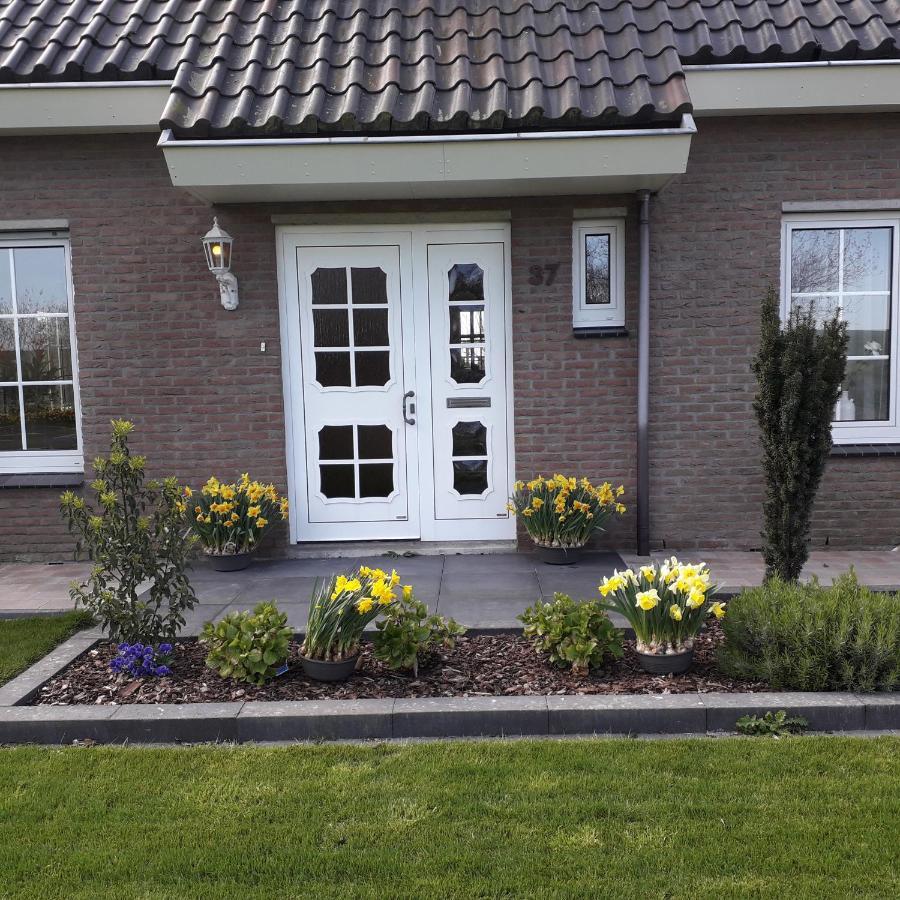 Groot Familiehuis Voor 6 Personen In Landelijke, Rustige Omgeving Villa Breezand Exterior photo