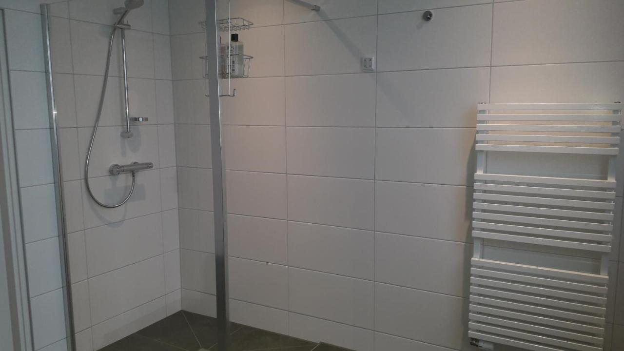 Groot Familiehuis Voor 6 Personen In Landelijke, Rustige Omgeving Villa Breezand Exterior photo
